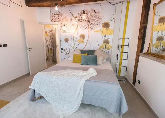 Luna Sul Tetto Bed & Breakfast 4*