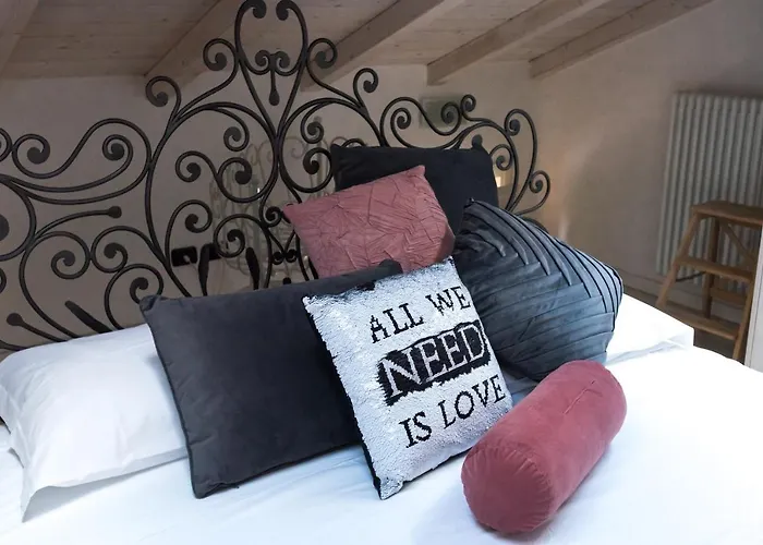 Luna Sul Tetto Bed & Breakfast