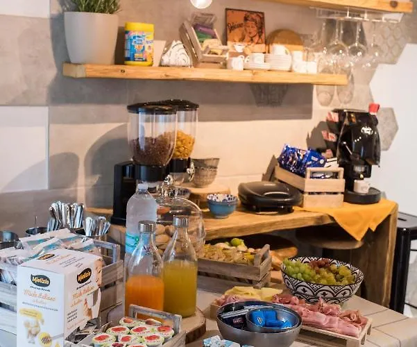 Luna Sul Tetto Carpi