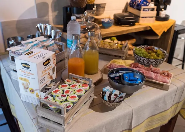 Luna Sul Tetto Bed & Breakfast