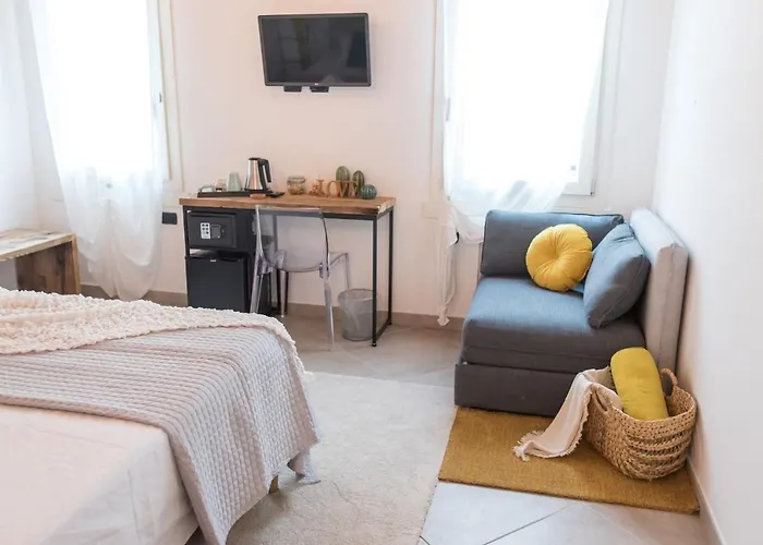 Luna Sul Tetto Bed & Breakfast 4*