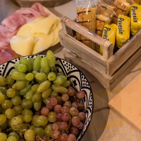 Luna Sul Tetto Карпи