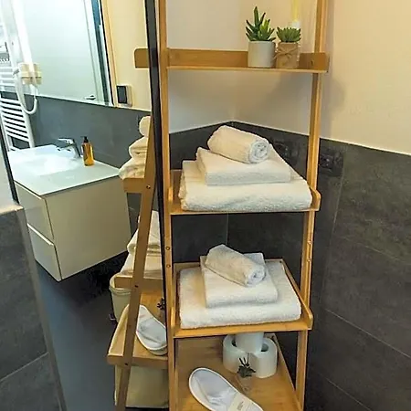 Luna Sul Tetto Bed & Breakfast 4*